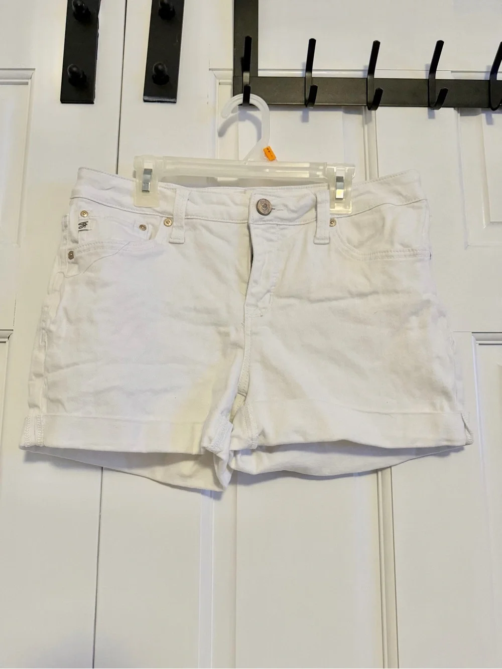 Seven7 White Denim Cuffed Weekend Shorts Size 4 Stretch Cotton